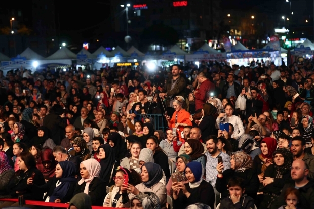 Bosnische zangeres Zeyd Şoto en Eşref Ziya Terzi gaven een concert!