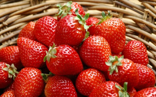 voordelen van aardbeienolie voor de huid