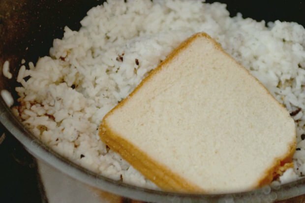 Als je brood op de rijst legt ...
