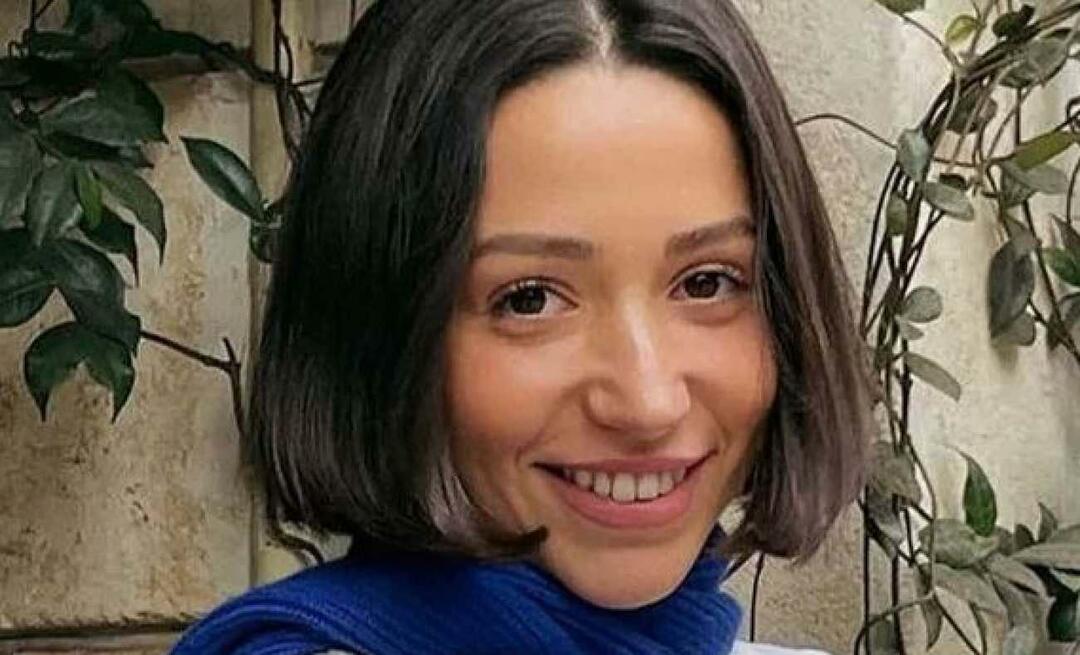 Zeynep Bastik reageerde op die beschuldigingen: "Ik heb niet eens een lira verdiend"