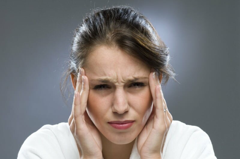 Veel situaties kunnen hoofdpijn veroorzaken.