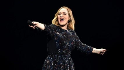 De pijnlijke dag van de wereldberoemde zangeres Adele die een Grammy Award won... Zijn vader stierf