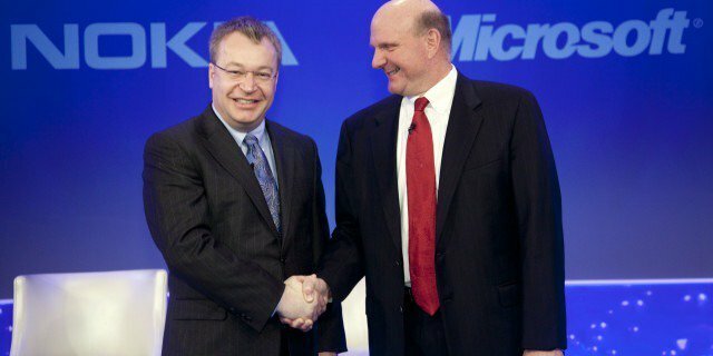 Nokia CEO Stephen Elop en Microsoft CEO Steve Ballmer kondigden hun voornemen aan om samen marktleidende mobiele producten en diensten te creëren ontworpen om consumenten, operators en ontwikkelaars ongeëvenaarde keuze en kansen te bieden tijdens een persconferentie in Londen, Verenigd Koninkrijk op 11 februari, 2011. Aangezien elk bedrijf zich zou concentreren op zijn kerncompetenties, zou het partnerschap de mogelijkheid creëren voor een snelle uitvoering van de markt. De mogelijkheid om belangrijke producten samen te brengen, zoals Nokia Maps, Office, Bing, Windows Live en Xbox Live, zou ook zorgen voor onmiddellijke betrokkenheid van de consument. Bovendien zijn Nokia en Microsoft van plan om samen te werken om de belangrijkste activa te integreren en zo volledig nieuw te creëren dienstenaanbod, en tegelijkertijd de gevestigde producten en diensten uit te breiden naar nieuwe markten.