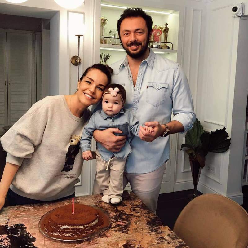 Nieuwe foto met dochter Zeynep van zanger Bengü!