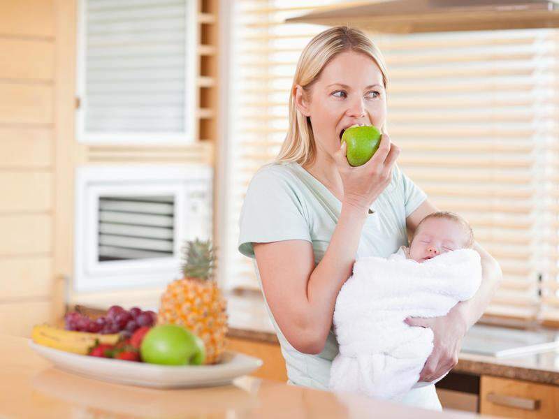 Is gewichtsverlies tijdens het geven van borstvoeding? Waar moet bij de voeding rekening mee worden gehouden tijdens het geven van borstvoeding?