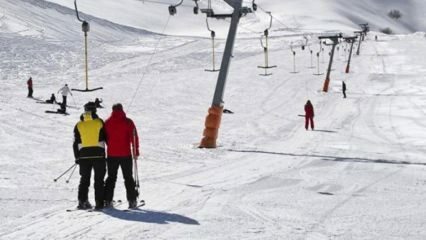 Hoe bereikt u het skicentrum Izmir Bozdag? Skicentrum Bozdağ gedetailleerde informatie