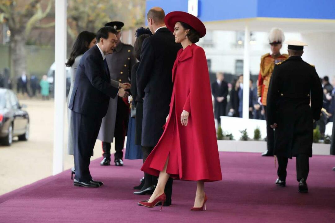 Rode jurk van Kate Middleton