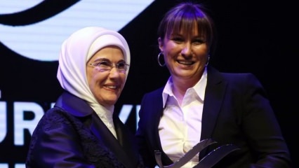 First Lady Erdoğan: Vrouwengeest is energie