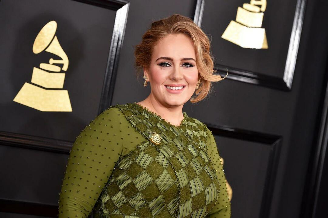 Zangeres Adele heeft 9 miljoen lira uitgegeven om haar stem te beschermen!