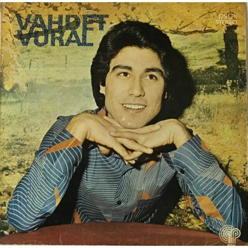 Wie is Vahdet Vural die de İbo Show heeft bijgewoond en hoe oud is hij? Hoe is Vahdet Vural beroemd geworden?