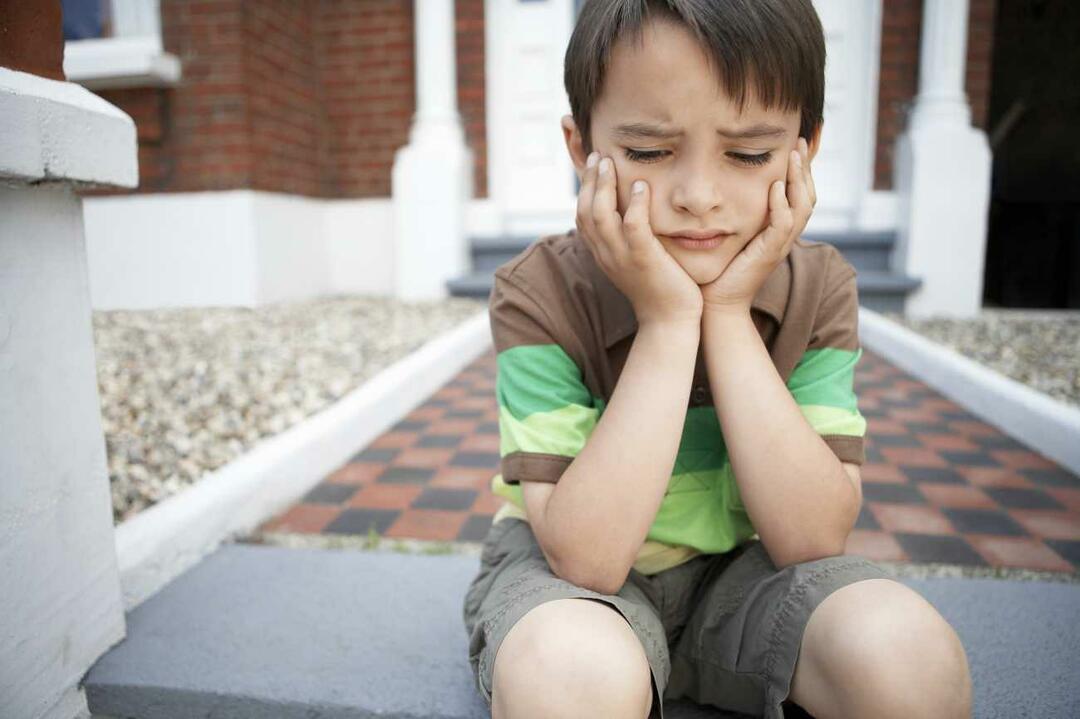 Hoe verloopt het rouwproces bij kinderen en jongeren? Hoe moeten kinderen van overleden familieleden worden behandeld?