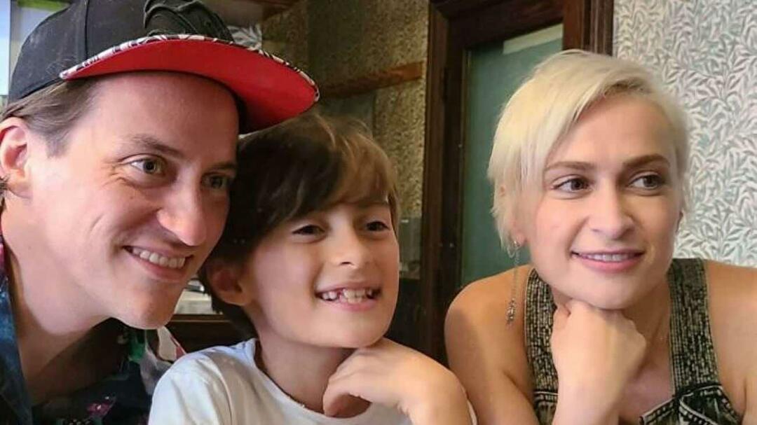 Halyna Hutchins met haar man Matthew Hutchins en hun zoon