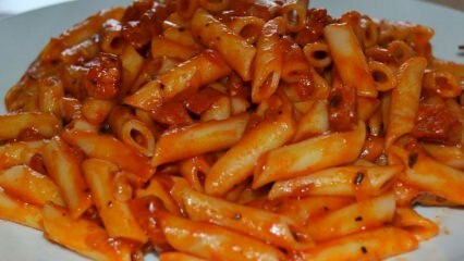 Hoe maak je pasta met tomatenpuree? De truc om tomatenpuree te maken