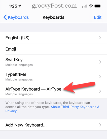 Tik op AirType-toetsenbord in de lijst met iPhone-toetsenborden