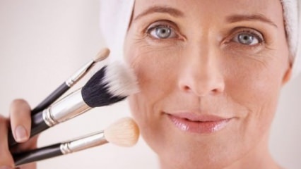 Hoe wordt anti-aging make-up gedaan? 