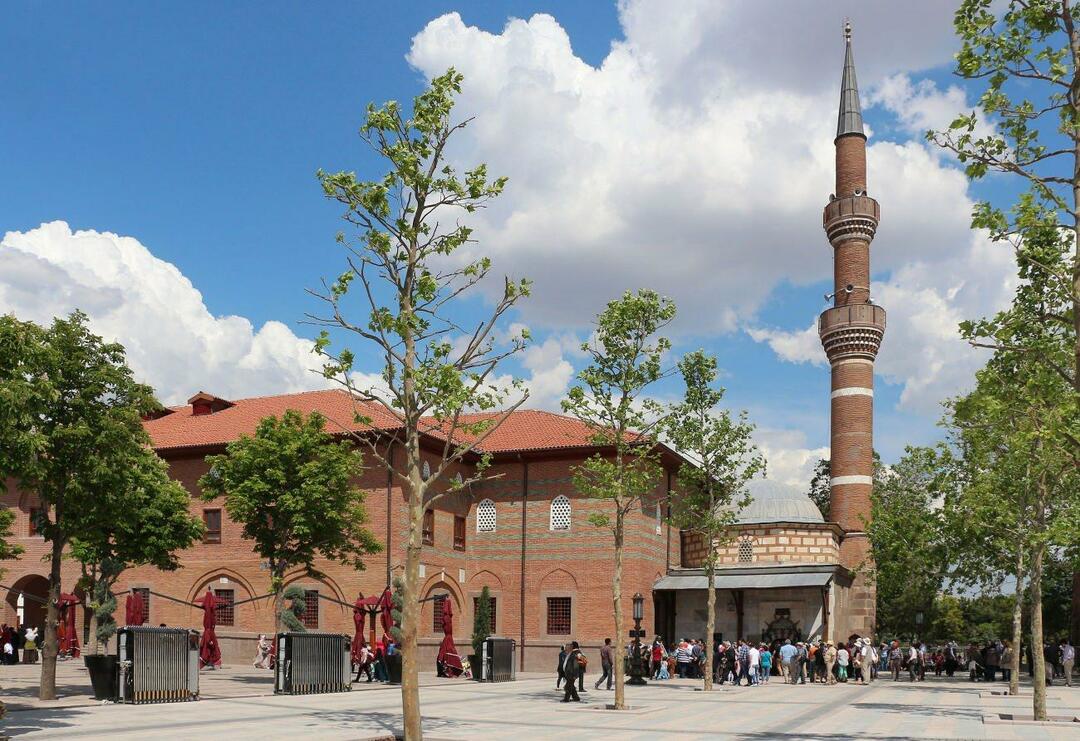 Foto's van de Hacı Bayram-ı Veli-moskee