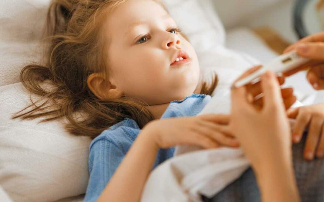 Wat te doen bij hoge koorts? Pas op als uw kinderen koorts krijgen