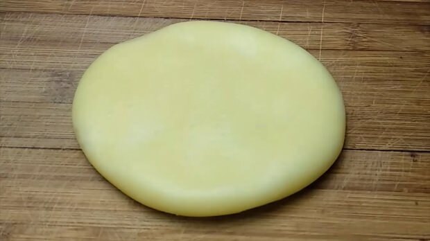 Wat is Kolot-kaas? Hoe kaaskaas maken?