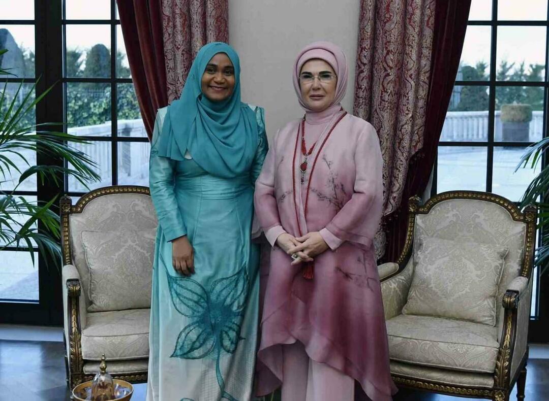 First Lady Erdoğan had een ontmoeting met Sajidha Mohamed, de vrouw van de Malediven-president Muizzu