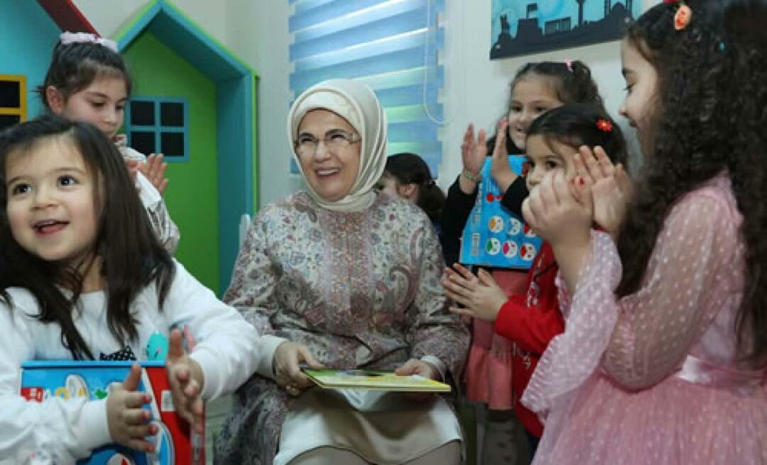 Emine Erdogan: Kom op meisjes naar school!