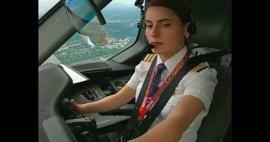 Het succes van Turkse vrouwen op elk gebied heeft zich weer bewezen! Door Turkse vrouwelijke piloot...