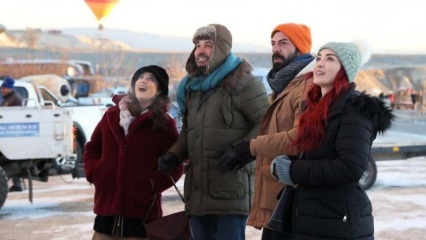 Man en vrouw repetities van Yıldız en Kuzey! North Star First Love 28. Hoofdstuk 2. Trailer op lucht