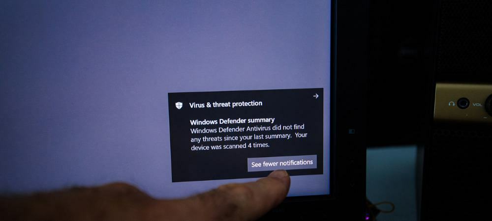 Hoe u kunt voorkomen dat Defender op Windows 10 automatisch virusvoorbeelden naar Microsoft verzendt