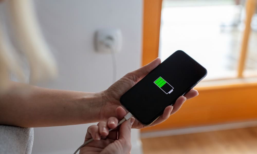 Hoe het opladen van schone energie op de iPhone te beheren