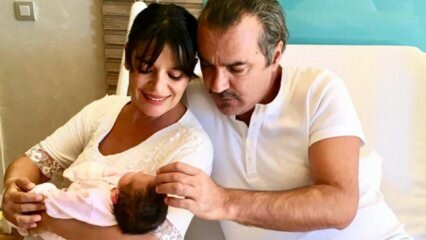 De beroemde actrice Ececan Gümeci werd moeder