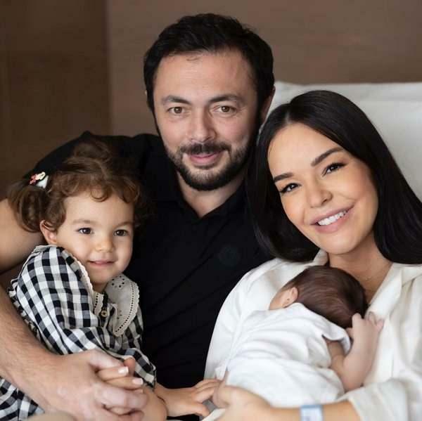 Selim Selimoğlu bengü en zijn kinderen