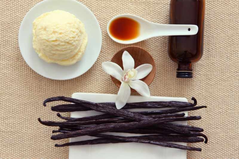 Wat is suikerachtig vanilline? Is Vanilla en Vanilin hetzelfde? Vanille maken met suiker