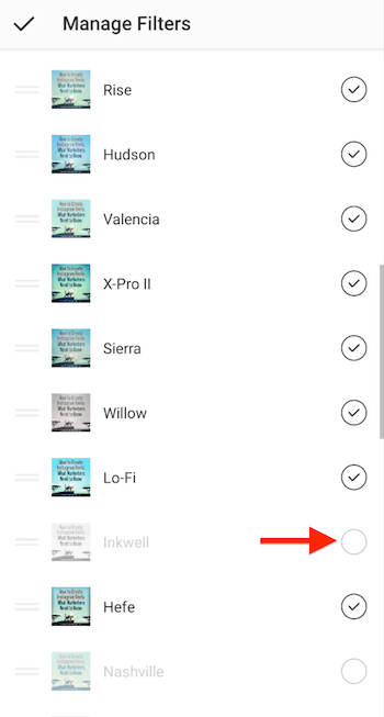 beheer instagram filters menu-opties met vinkjes naast filters die in het selectiescherm zijn opgenomen, waarbij een niet-aangevinkt filter wordt gemarkeerd dat moet worden toegevoegd aan het filterselectiescherm