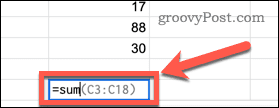 Een voorbeeld van een formulesuggestie in Google Spreadsheets