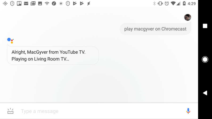 screenshot van het afspelen van shows of films met Google Assistant