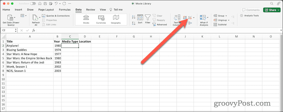 Gegevensvalidatieknop in gegevenslint in Excel