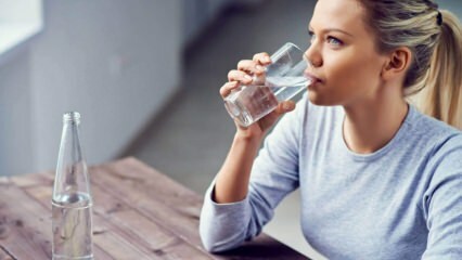 Is het schadelijk om teveel water te drinken?