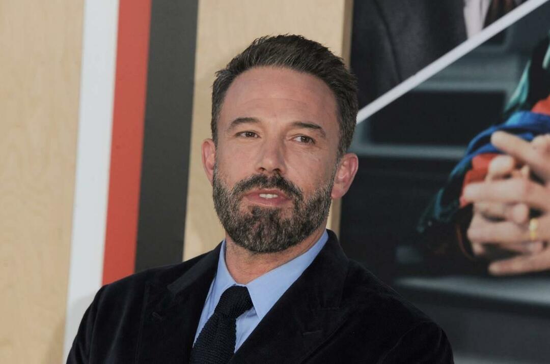 Ben Affleck genoot alleen van de Bosporus! Wie is Ben Affleck? Waarom in Istanboel?