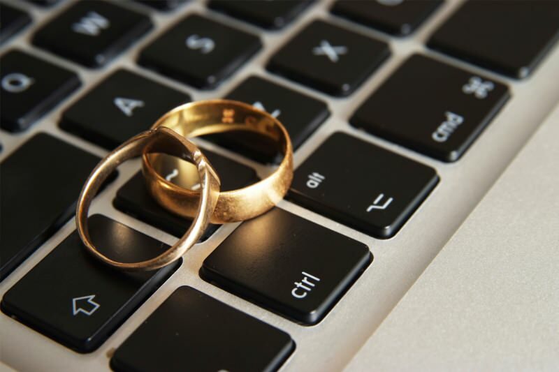 Is internethuwelijk toegestaan? Trouwen door online te vergaderen