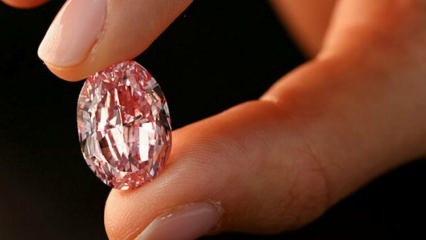 De prijs is verbluffend: de "grootste" diamant is verkocht!
