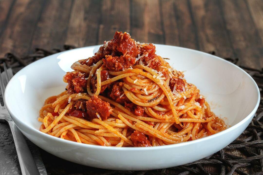 Areda Piar onderzocht: De populairste pasta in Turkije is spaghetti met tomatensaus