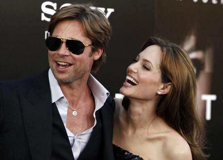 Angelina Jolie Brad Pitt klaagde opnieuw aan