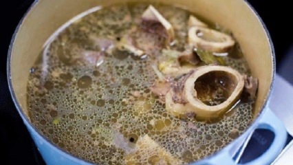 Het gemakkelijkste recept voor soep met bottenbouillon