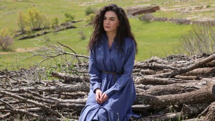 Delen van de actrice van de serie, Ebru Şahin!